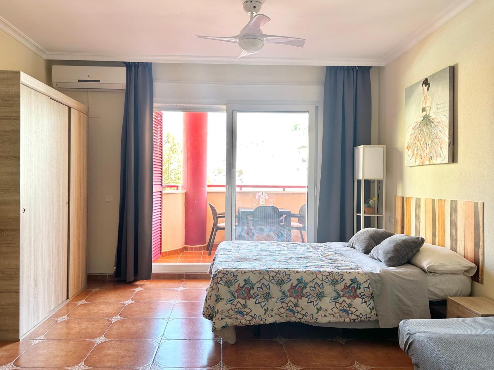 Costa Del Sol Seaside Studio - 5 Mins From Beach Fuengirola Eksteriør bilde